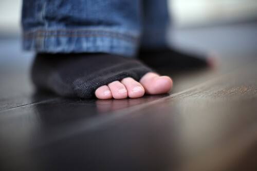 ToesThroughSock