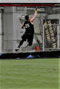 UltimateFrisbee-201x300